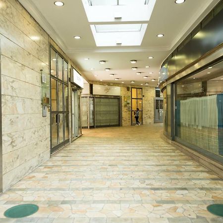 Bnbutler - Duomo Apartment - Galleria Unione Мілан Екстер'єр фото