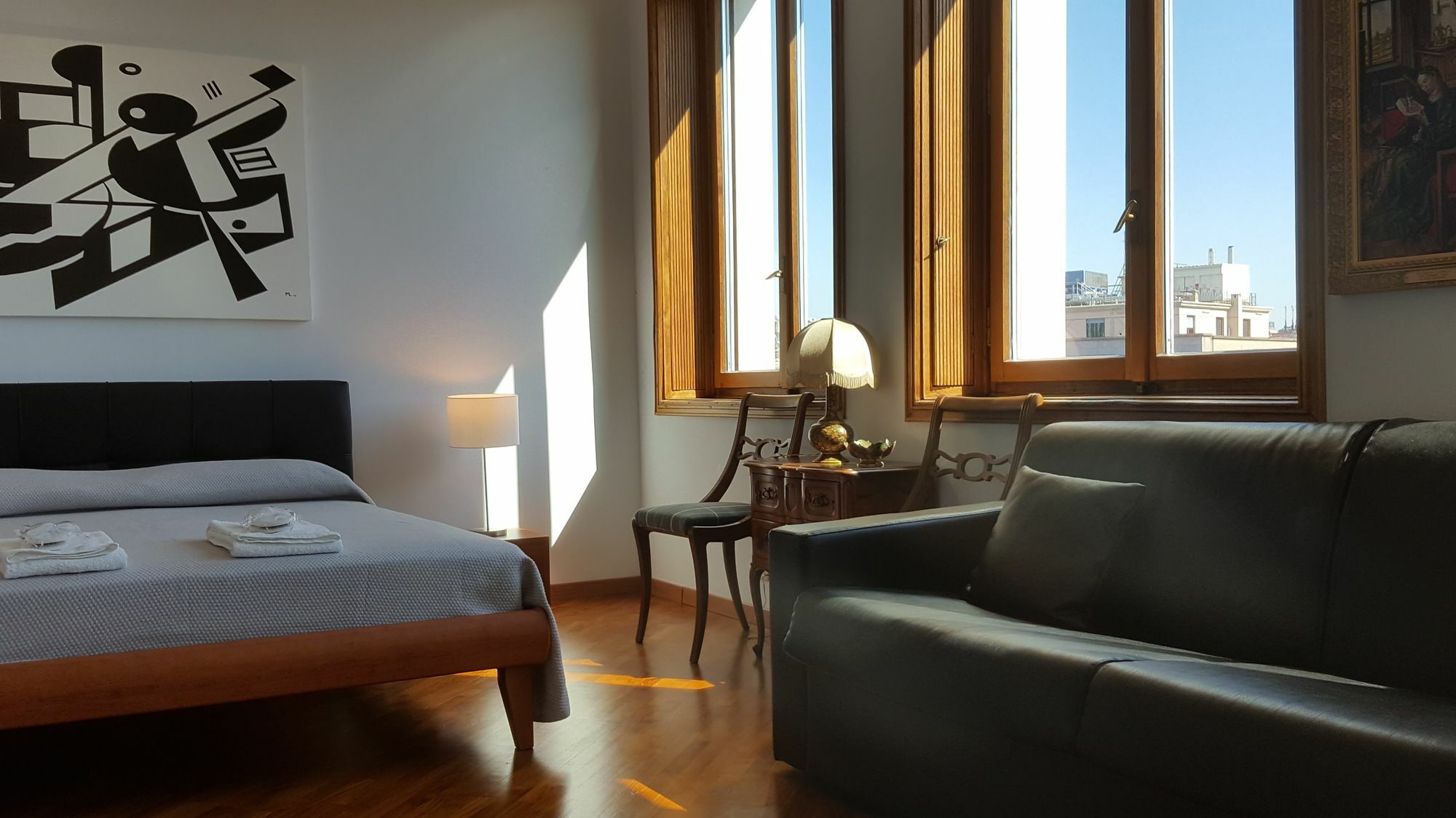 Bnbutler - Duomo Apartment - Galleria Unione Мілан Екстер'єр фото