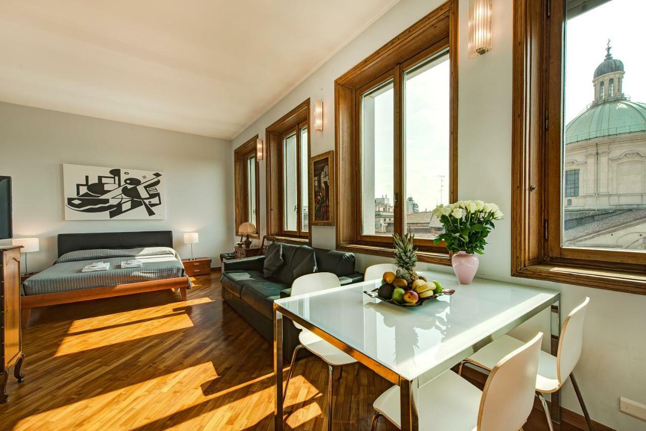 Bnbutler - Duomo Apartment - Galleria Unione Мілан Екстер'єр фото